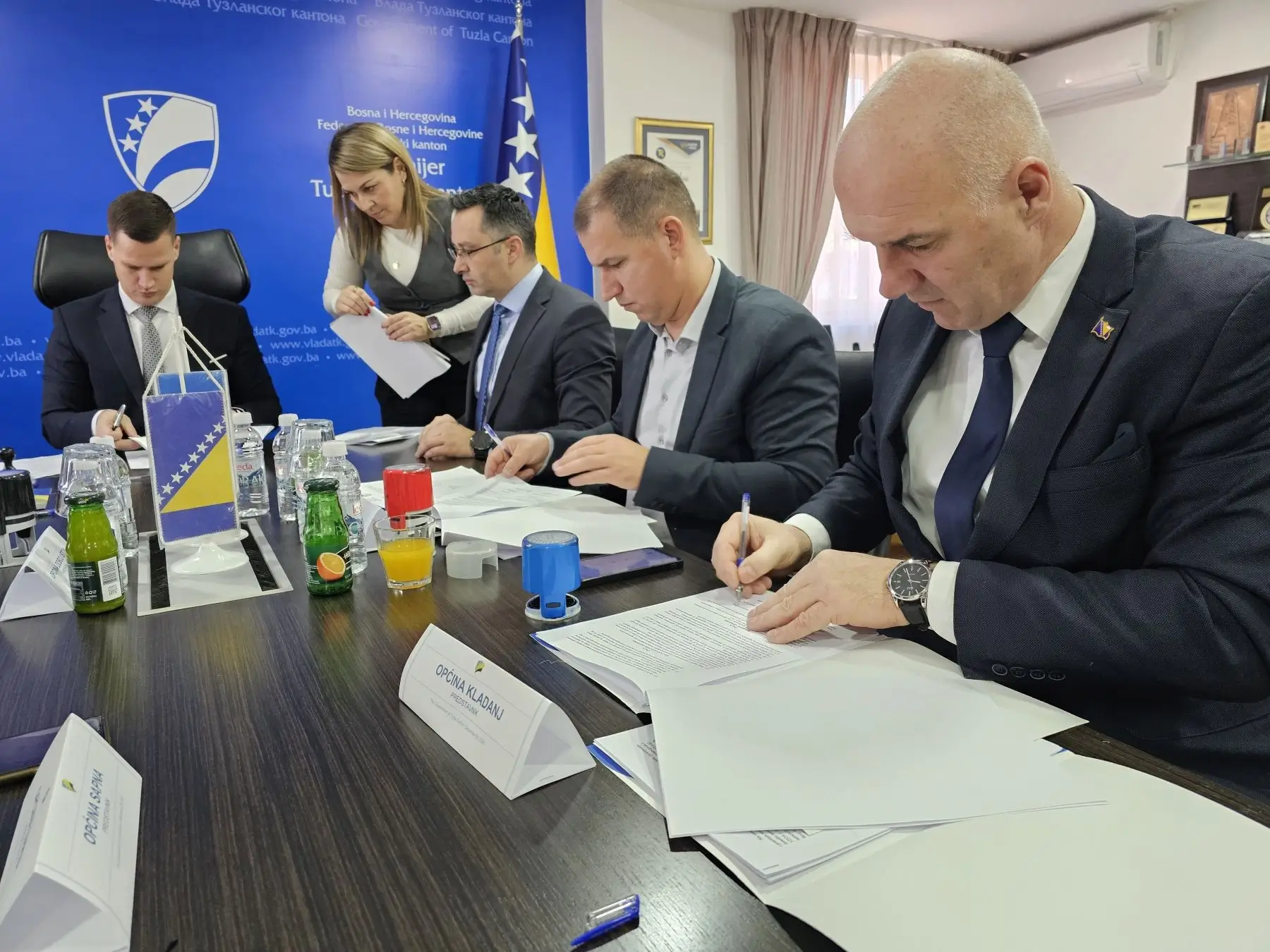 Potpisivanje ugovora 02 29 12 2025